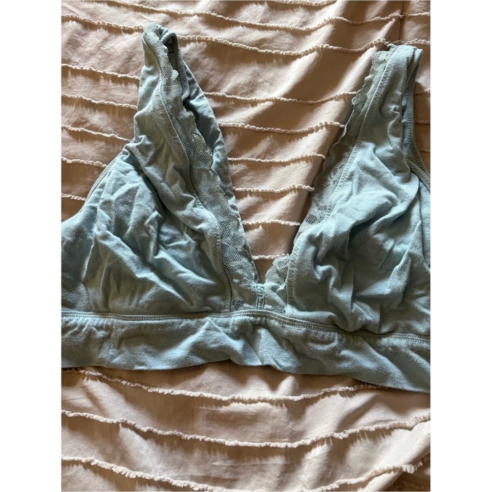 Victoria's Secret VS Bralette Bundle of 3 Coquette Soft Bras M/L - Picture 9 of 12